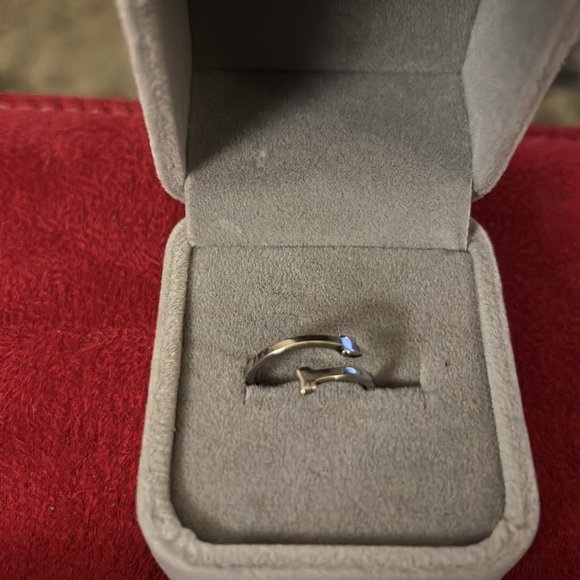 Toe Ring Silver Arrow Wrap Around - Picture 3 of 4